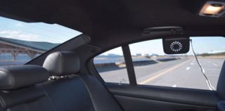【犬グッズ】これいいかも! 車内の快適度を改善